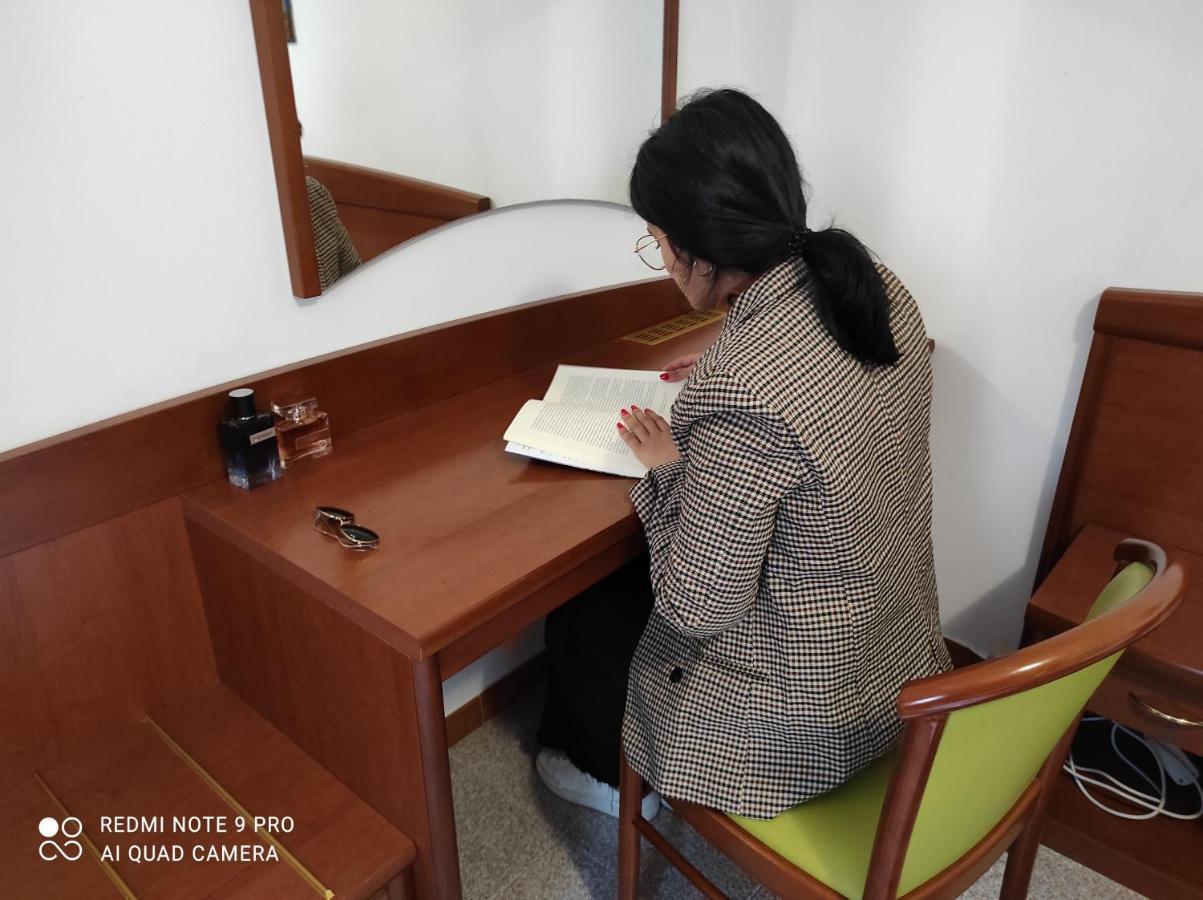 Angelika Apartaments Bardolino Dış mekan fotoğraf
